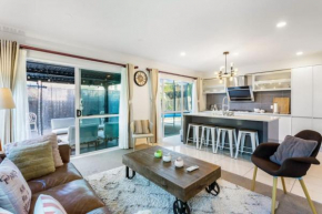 5-Bedroom Gem - Parking - Sandringham-Mount Eden